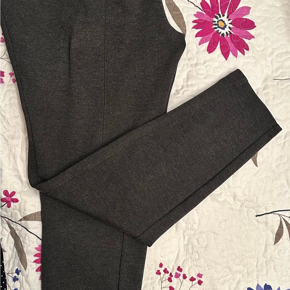 Reitmans Grey Pants Size 16